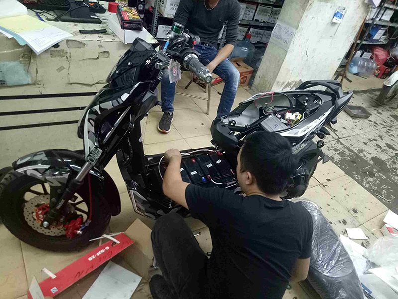 Biết trước bảng giá sửa xe điện không chỉ giúp bạn chủ động tài chính mà còn dễ dàng lựa chọn địa chỉ uy tín với dịch vụ tốt nhất