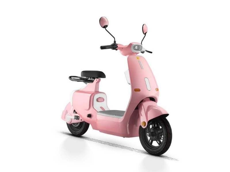 Mẫu xe Delyxe K1 màu hồng mềm mại, nữ tính đặc rất được các bạn nữ ưa chuộng