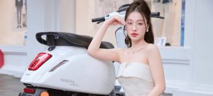 7 Xe máy điện màu trắng sang trọng, tinh tế đáng mua