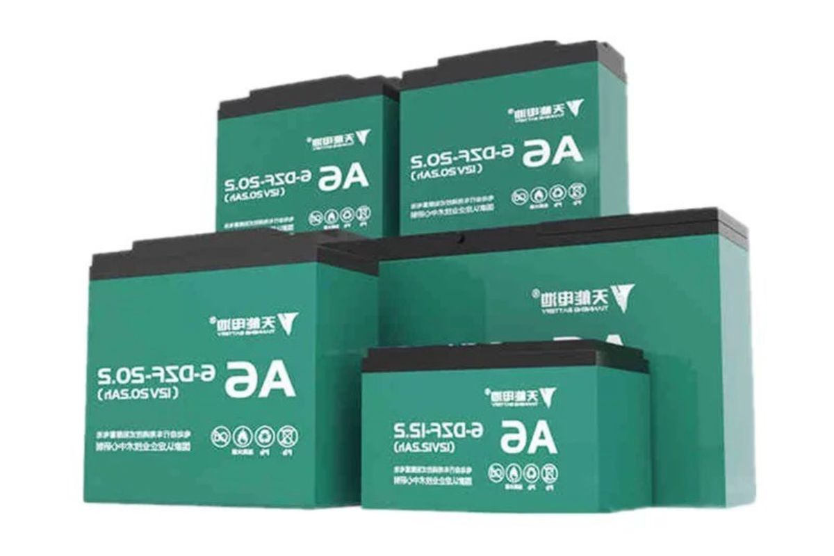 Ắc quy xe máy điện Aima được thiết kế đồng bộ với xe, đảm bảo quãng đường vận hành ổn định và phù hợp với nhu cầu sử dụng