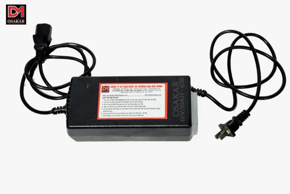 Chủ phương tiện có thể lựa chọn sạc xe điện Xmen với mức giá linh hoạt từ 350.000 đến 800.000 VNĐ, tùy theo loại sạc, thương hiệu và nơi mua