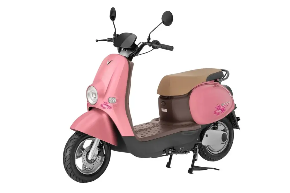 VinFast Motio - Tiện nghi vượt trội với cốp rộng 22 lít và công nghệ chiếu sáng hiện đại