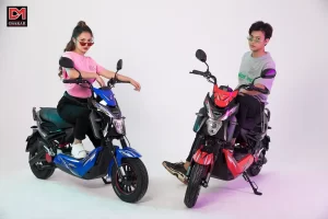 Xe điện Xmen được nhiều bạn nữ ưa chuộng bởi thiết kế nhỏ gọn, thể thao, công suất mạnh mẽ và đặc biệt không cần bằng lái