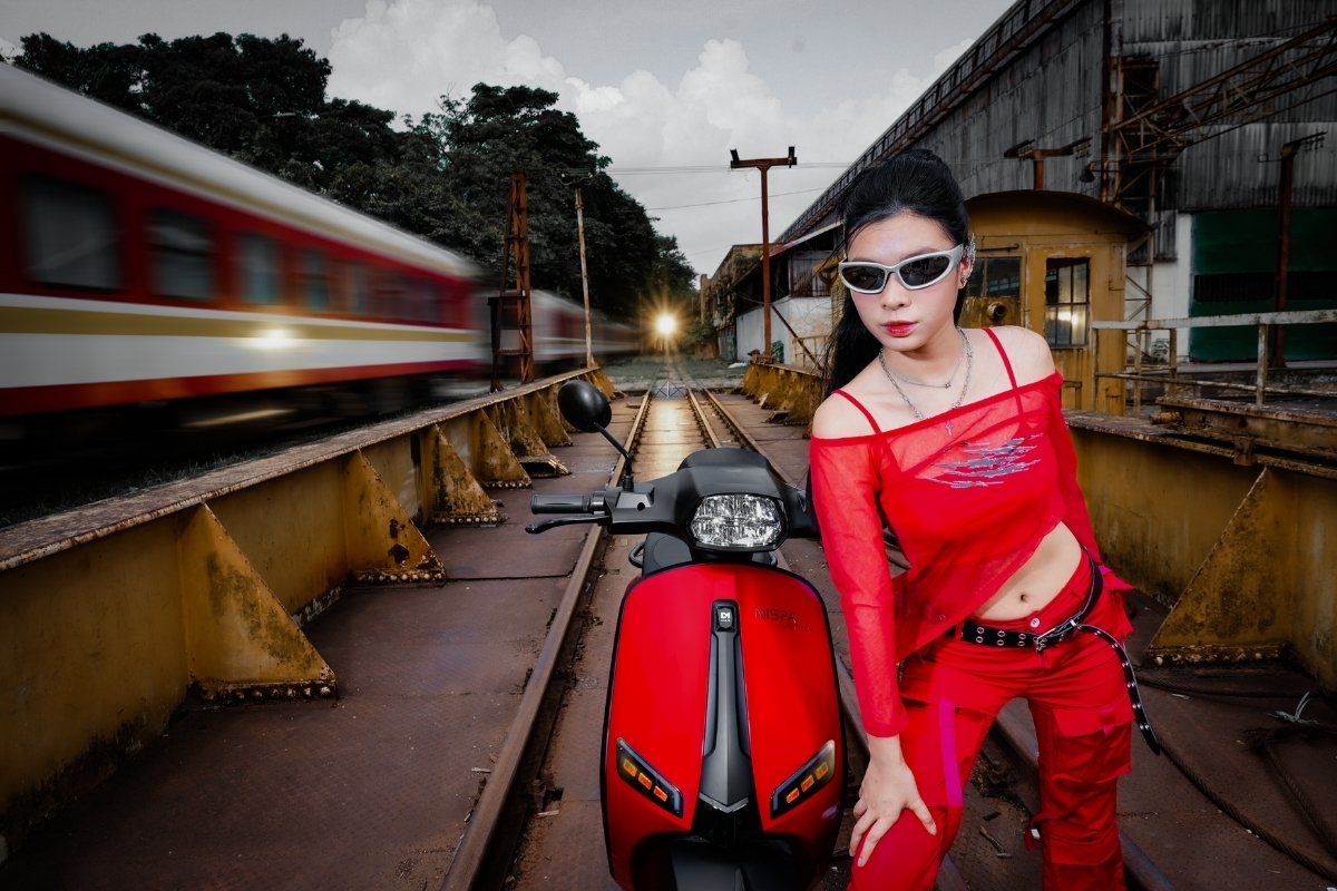Xe máy điện OSAKAR được trang bị động cơ mạnh mẽ mang lại trải nghiệm lái mượt mà