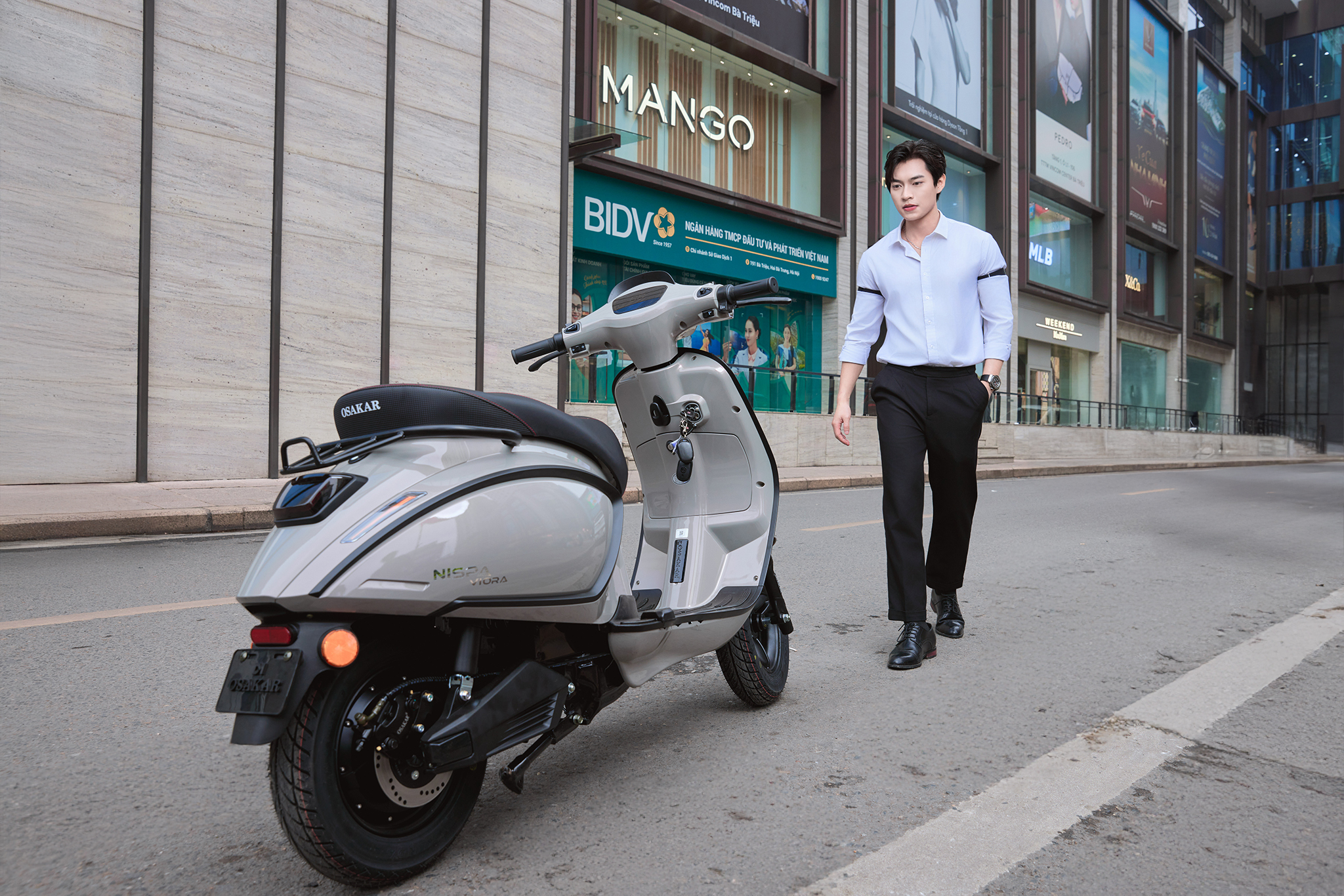 Pin/ắc quy axit chì 60V