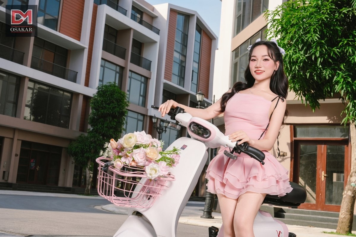 OSAKAR VC phiên bản hồng phấn điệu đà
