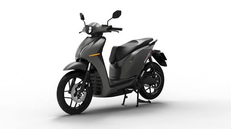 Thiết kế thực dụng tối ưu cho đô thị của Dat Bike Quantum S3 – trợ thủ đắc lực bền bỉ suốt ngày dài cho giới shipper và dân chạy phố.