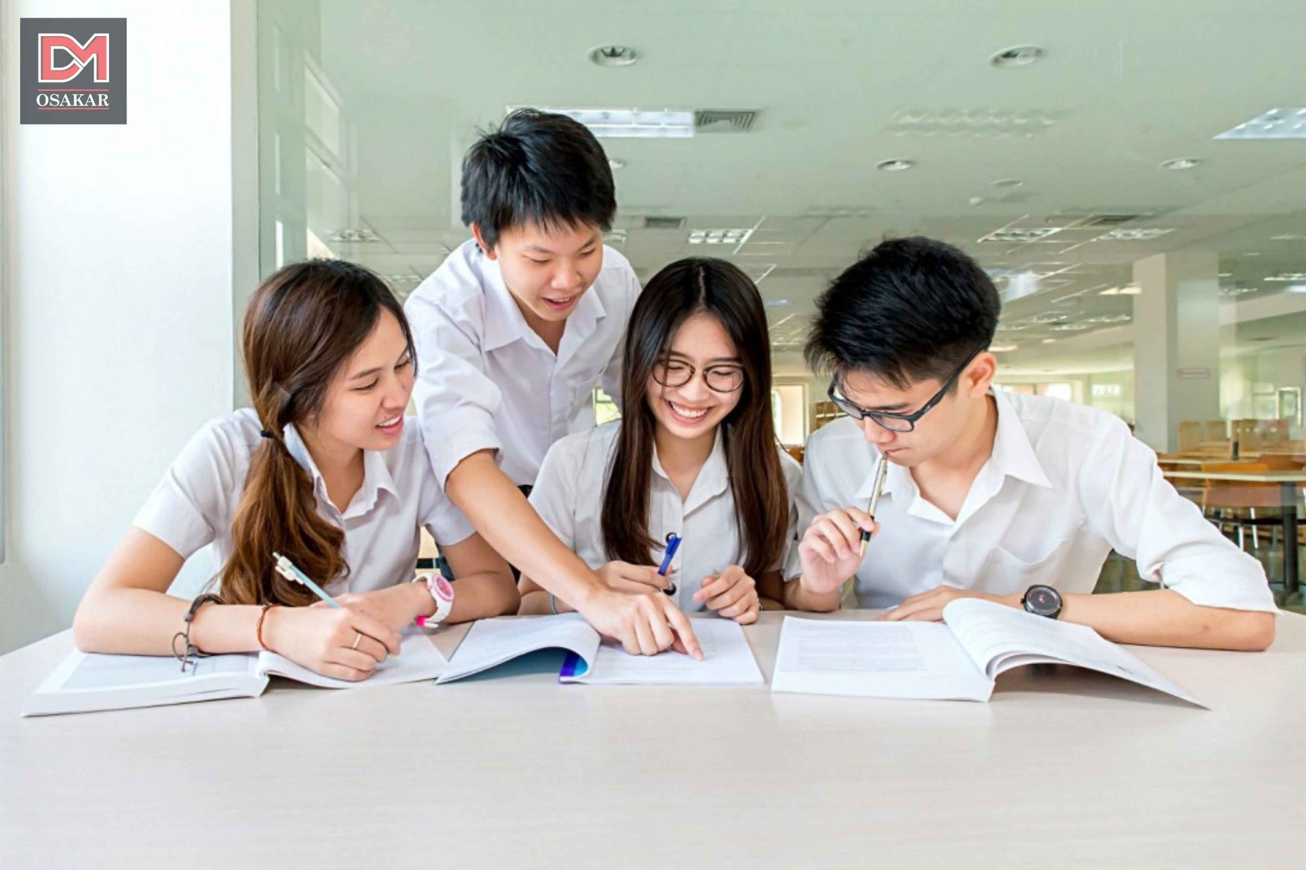 Ma Kết thường coi việc học tập và tương lai sau này đa số là điều trọng tâm để hướng tới trong mục tiêu phát triển cuộc sống của mình