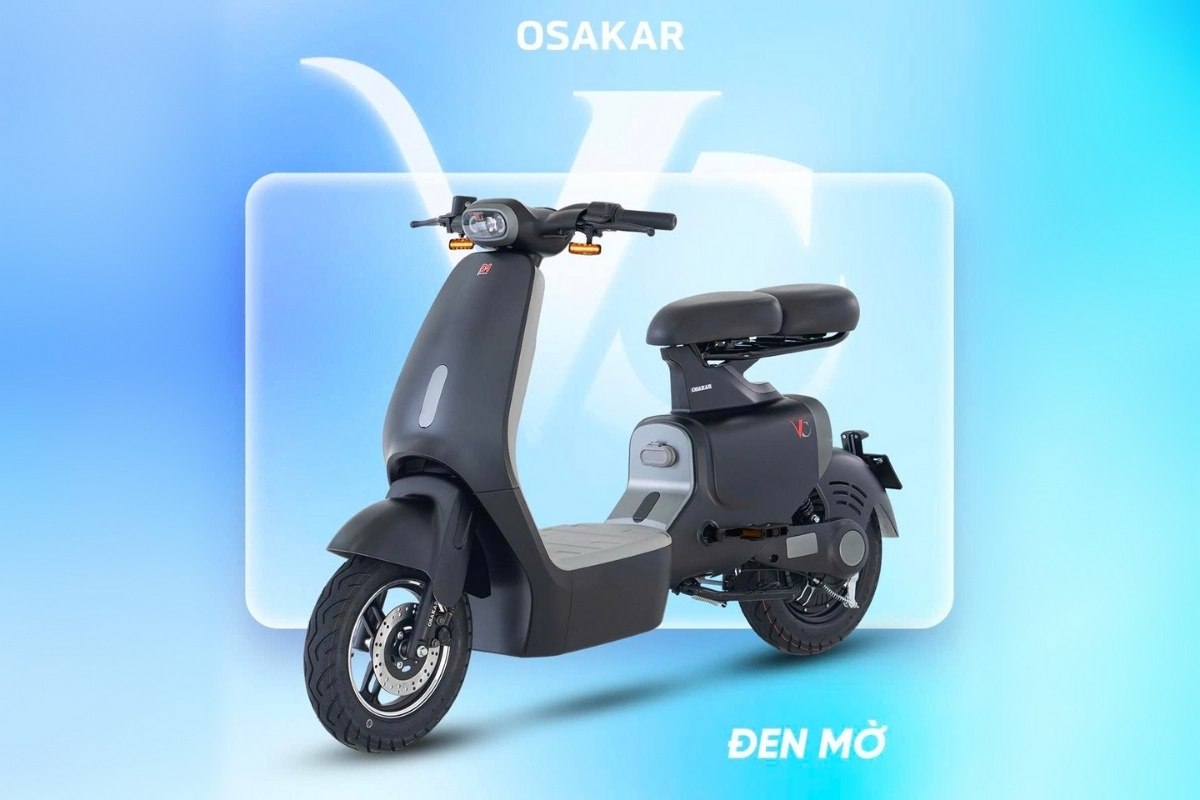 Đen mờ luôn là biểu tượng của sự mạnh mẽ, bí ẩn và không bao giờ lỗi thời