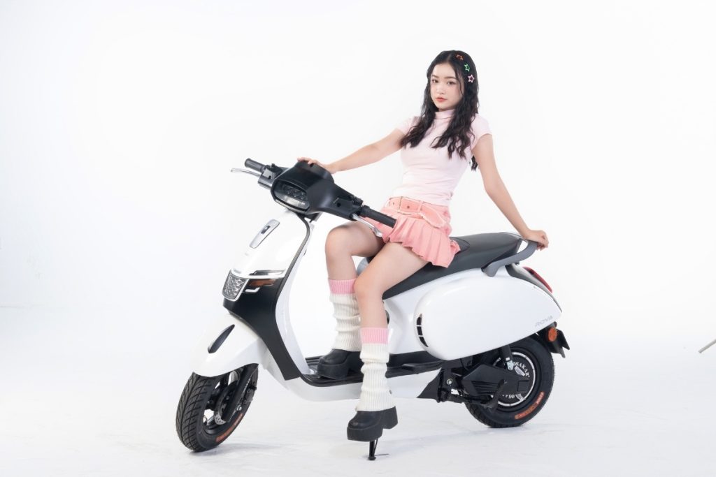 Xử nữ hợp màu gì? Đi xe màu gì đêm lại may mắn