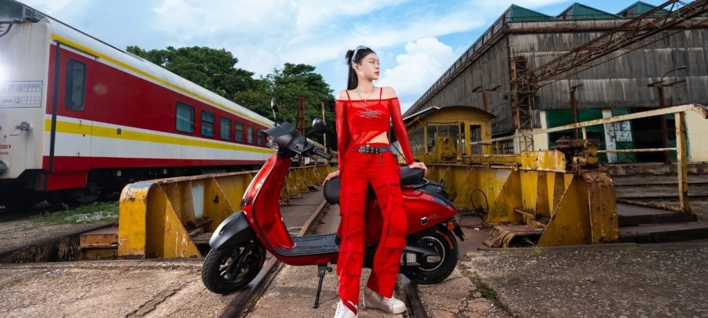 Cung Đất Nước Lửa Khí