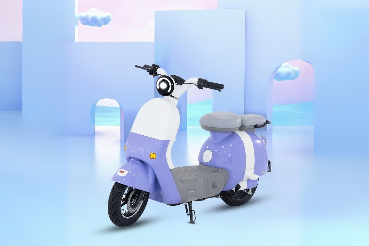 Mệnh hoả hợp với xe màu tím