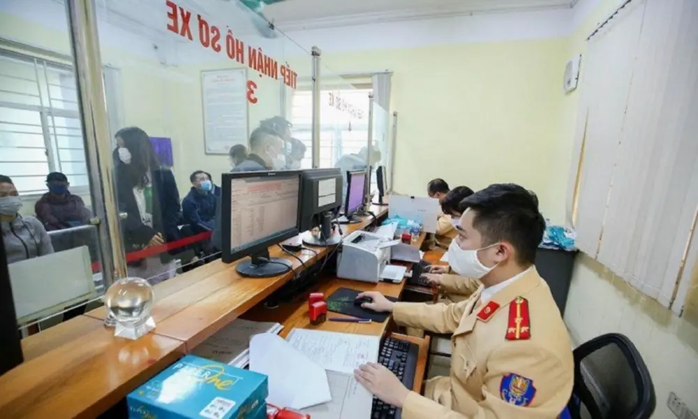 Quy trình kiểm tra hồ sơ và phương tiện tại cơ quan đăng ký