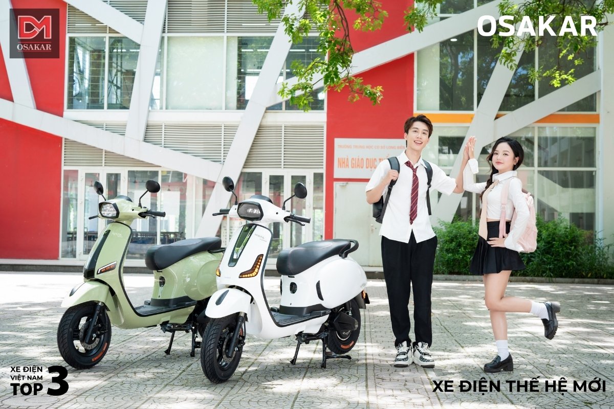 Sinh viên mua xe máy xăng hay xe điện
