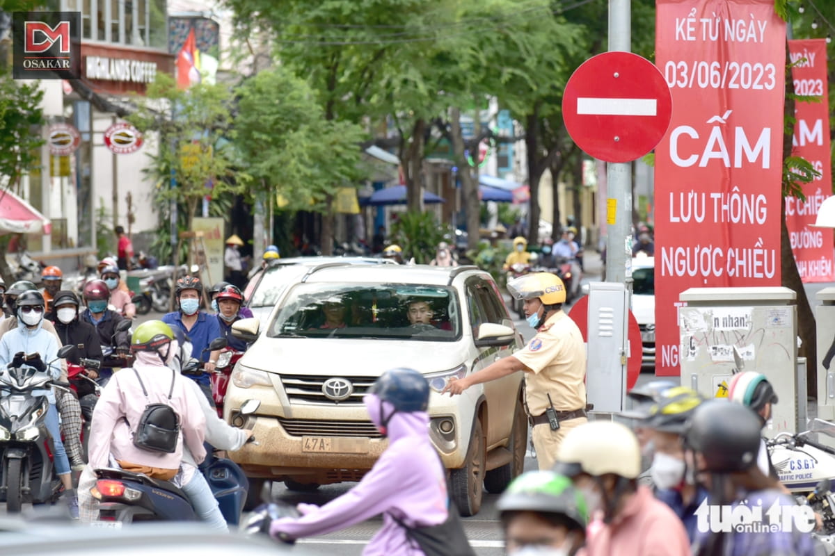 Biển cấm đi ngược chiều có được quay đầu không?