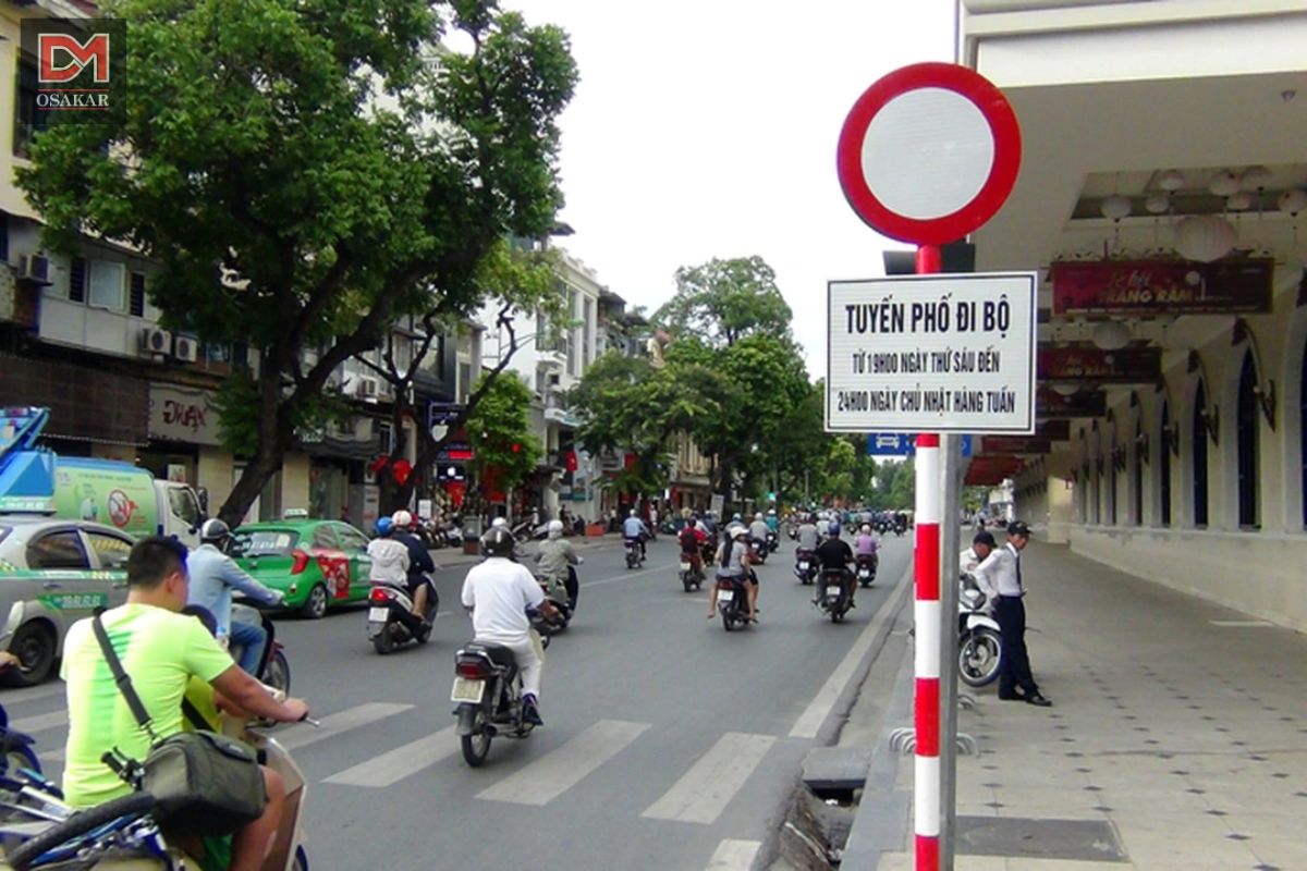 Đặc điểm, màu sắc, vị trí cắm biển báo đường cấm