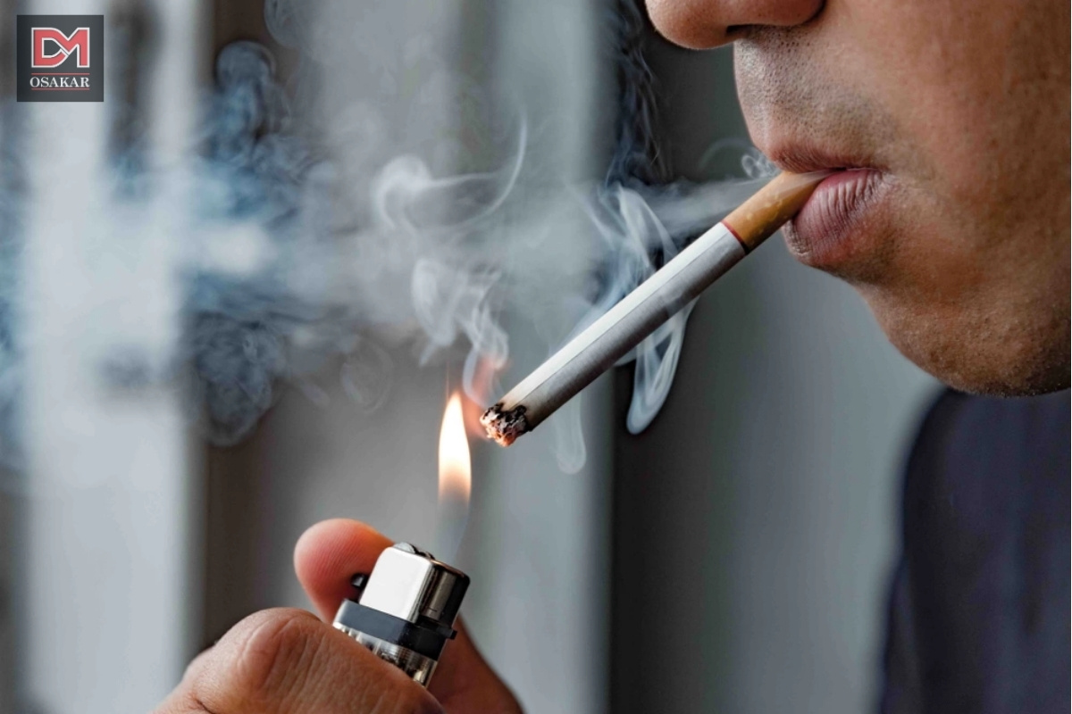 Không hút thuốc bừa bãi ở nơi đông người