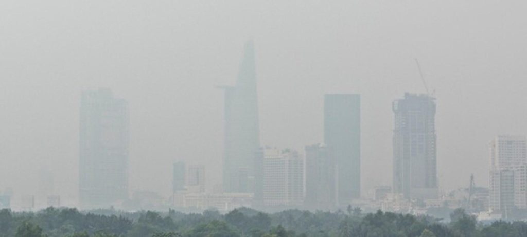 Ô nhiễm môi trường không khí ở TP.HCM 2025: Thực trạng, nguyên nhân & giải pháp