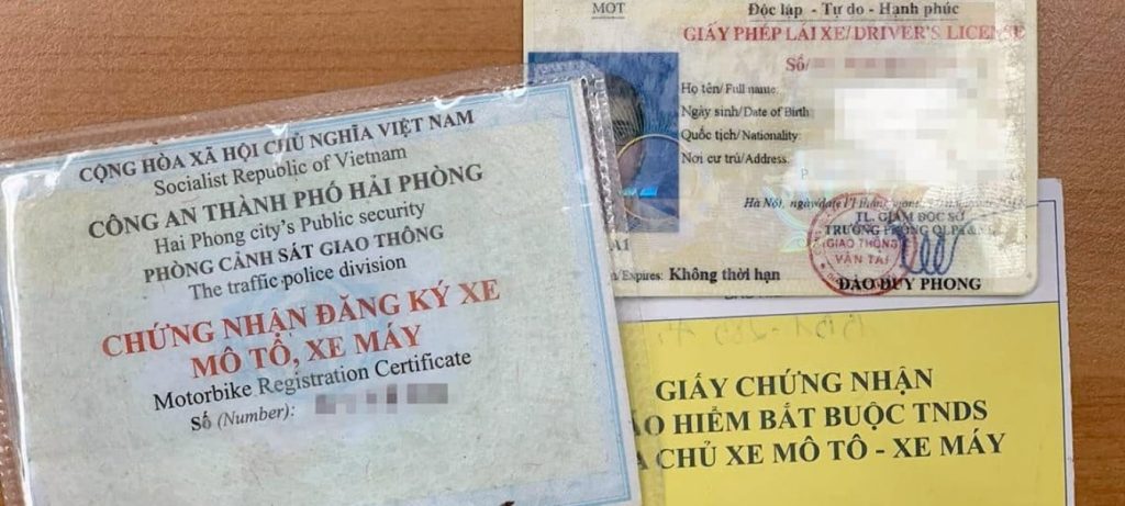 Quên giấy tờ xe máy phạt bao nhiêu với xe máy, ô tô theo nghị định 168?
