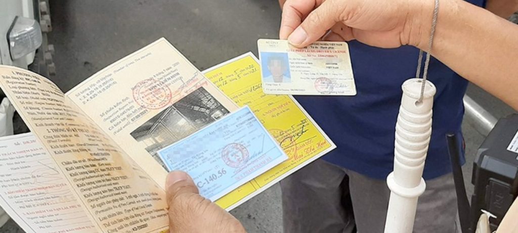 Giấy tờ xe máy gồm những gì? Cập nhật theo quy định mới nhất