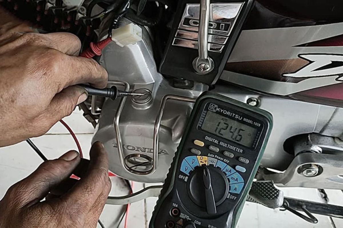 Mobin và IC trục trặc làm xe nổ máy nhưng không giữ được ga, hay chết máy giữa đường