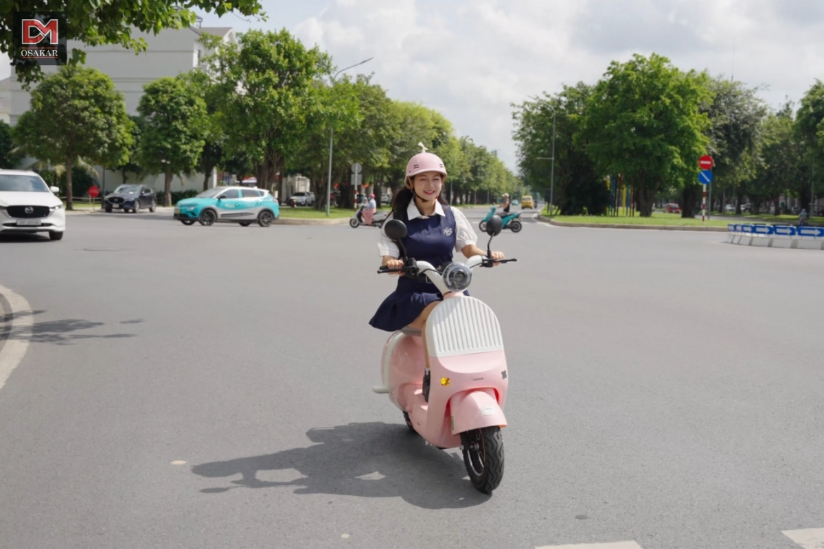 Mẫu xe điện OSAKAR MOMO