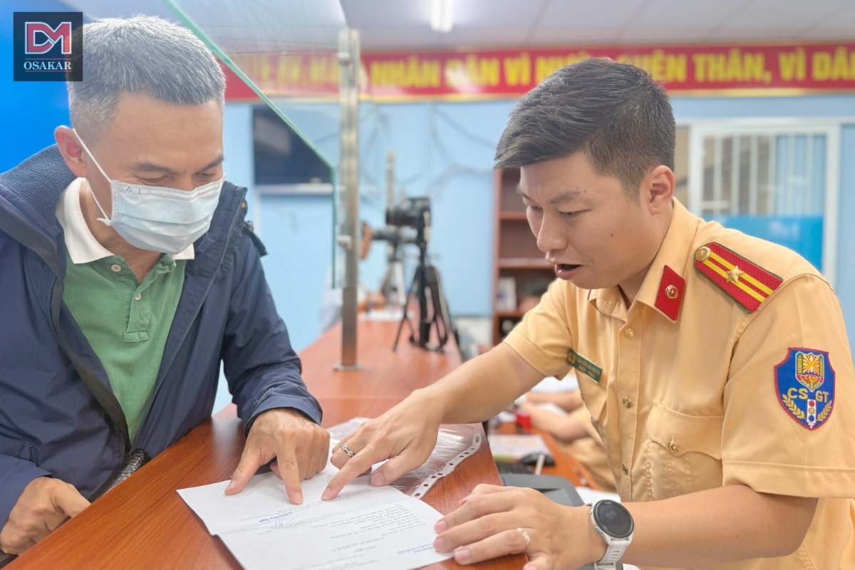 Hồ sơ cần chuẩn bị, mức lệ phí để cấp lại bằng lái xe máy bị mất