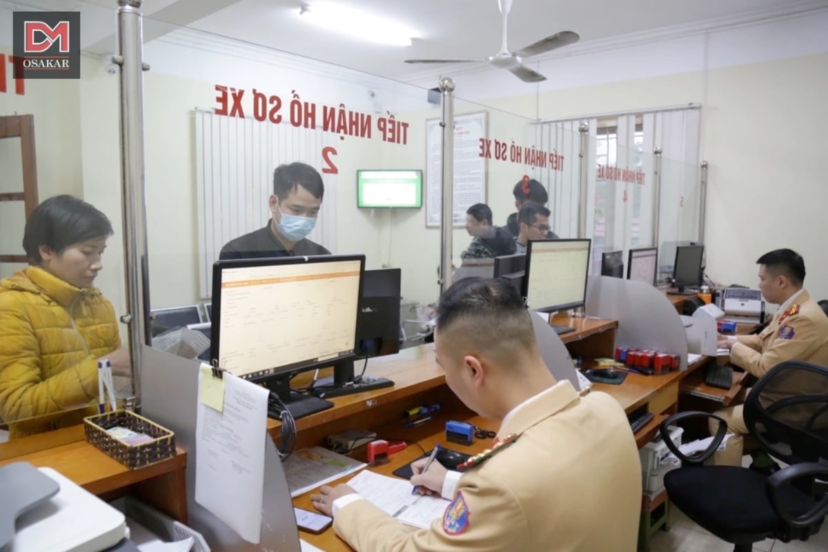 Quy trình xin cấp lại GPLX trực tiếp tại cơ quan Công an có thẩm quyền