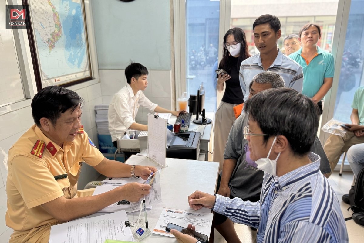 Xe máy bị phạt nguội không đóng phạt có sao không?