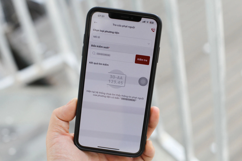 Bạn nên tra cứu phạt nguội tại các website hoặc ứng dụng uy tín để hạn chế nguy cơ lừa đảo