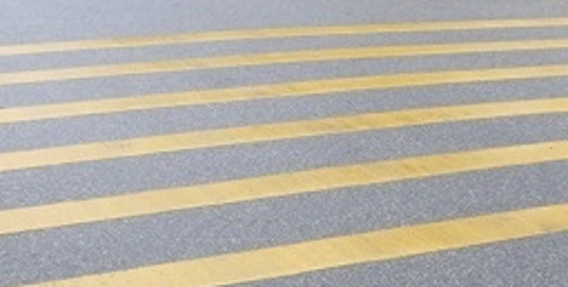 Vạch giảm tốc độ