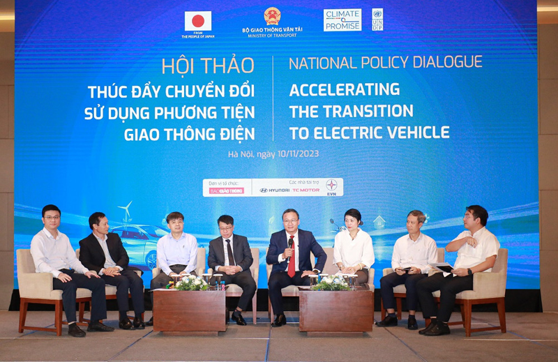 An ninh năng lượng quốc gia là động lực lớn nhất khiến chính phủ Việt Nam tăng tốc điện hóa giao thông.