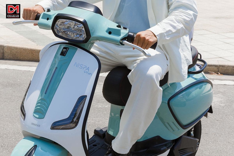 Xe máy điện OSAKAR có khả năng leo dốc chung cư hay cầu vượt là hoàn toàn thoải mái