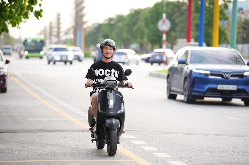 Chính sách môi trường và thay đổi thói quen tiêu dùng thúc đẩy xe máy điện phát triển