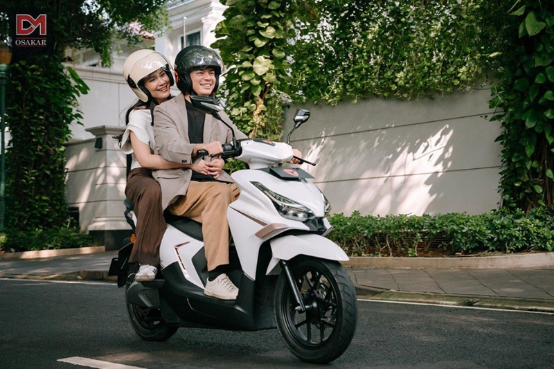 YADEA Velax là mẫu xe điện cho dân công sở với thiết kế hiện đại, trẻ trung