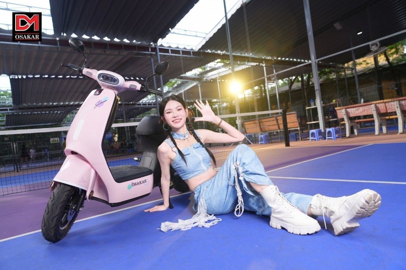 Thiết kế của OSAKAR VC Sunoo vô cùng năng động và được trang bị thêm bàn đạp tiện lợi