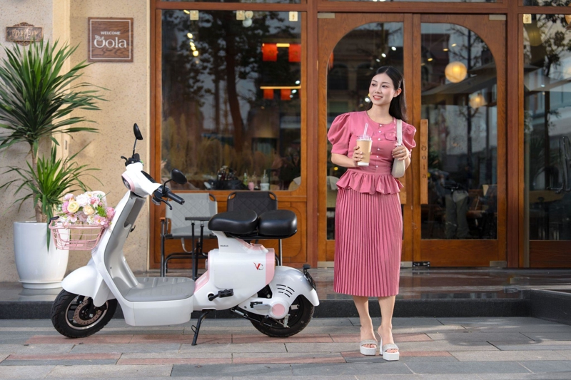 Mua xe điện trên website giúp tiết kiệm thời gian và dễ dàng so sánh thông số kỹ thuật