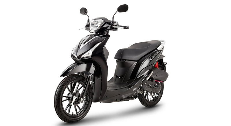 Kymco Hermosa gây ấn tượng với kiểu dáng vuốt nhọn thể thao đầy cá tính