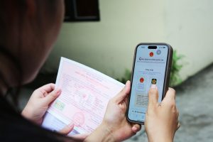 Người dân Ninh Bình có thể thực hiện đăng ký xe trực tuyến để tiết kiệm thời gian và công sức di chuyển