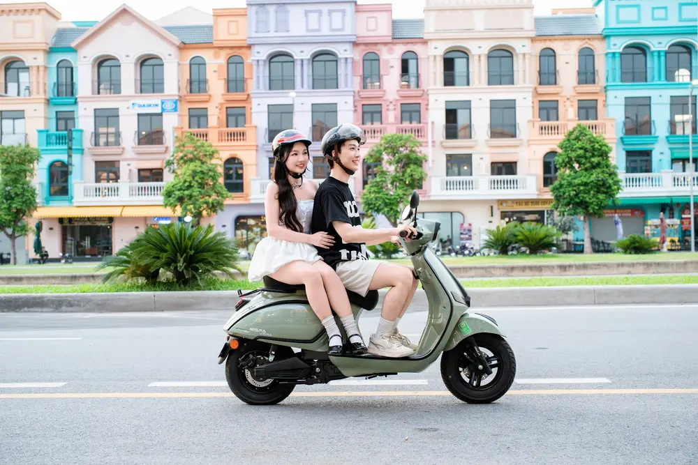 Xe máy điện OSAKAR với tốc độ vừa phải và thiết kế linh hoạt là lựa chọn thông minh giúp người dùng dễ dàng tuân thủ luật giao thông tại Bắc Ninh