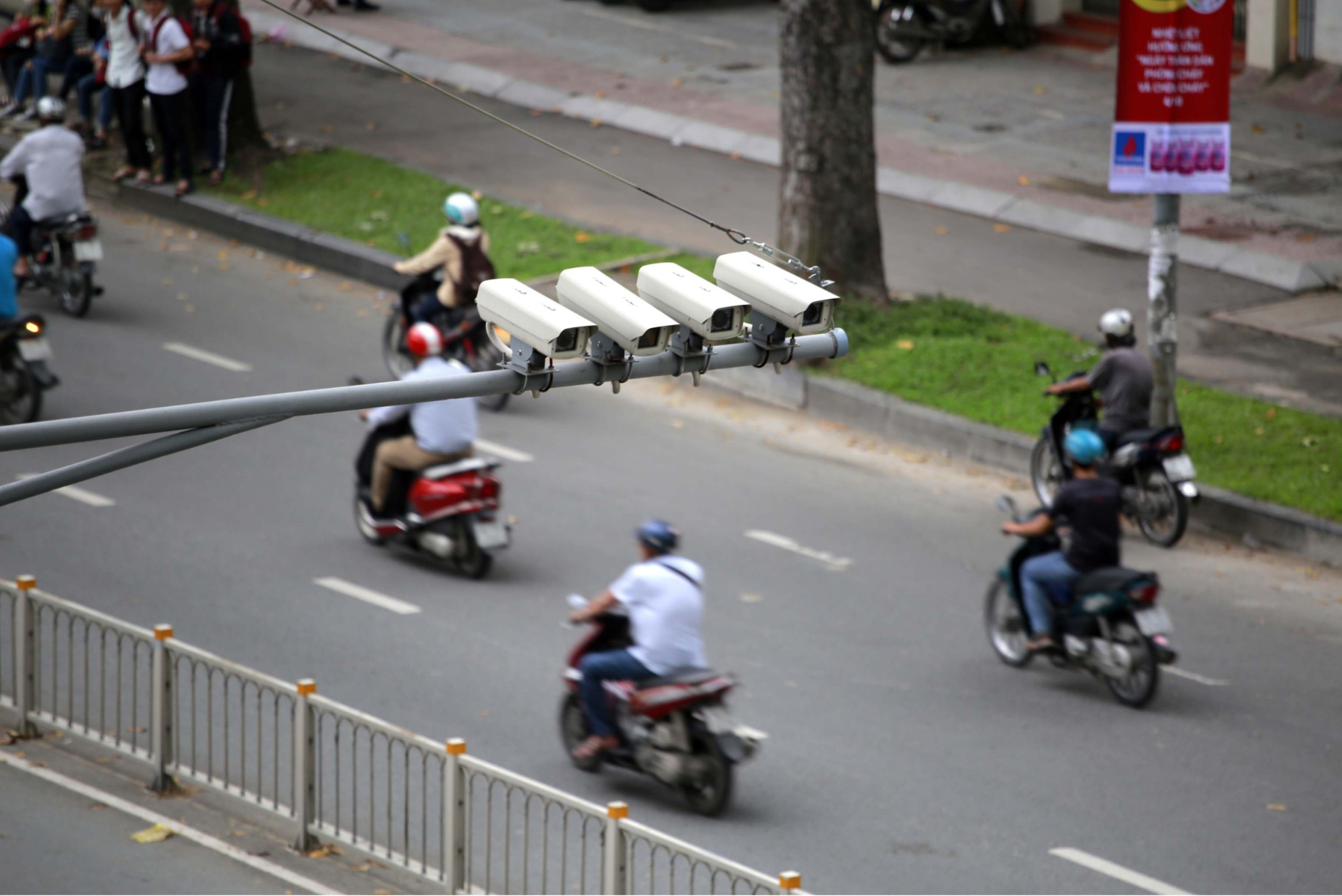 Các trục đường đông dân cư và khu công nghiệp tại Bình Tân (TP. Hồ Chí Minh) là nơi dễ bị camera ghi nhận lỗi vi phạm