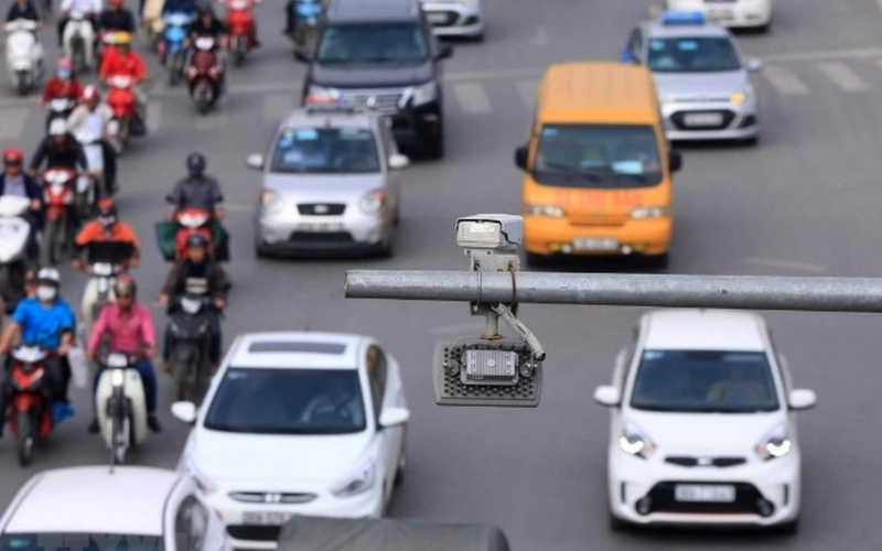 Camera phạt nguội giám sát chặt các đoạn đèo dốc, cua gấp và khu dân cư trên Quốc lộ 6 qua các khu vực như Mai Sơn và Thuận Châu 