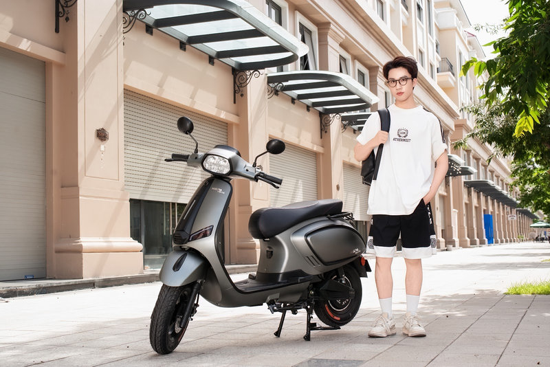 Xe máy điện OSAKAR - giải pháp di chuyển an toàn cho học sinh, sinh viên