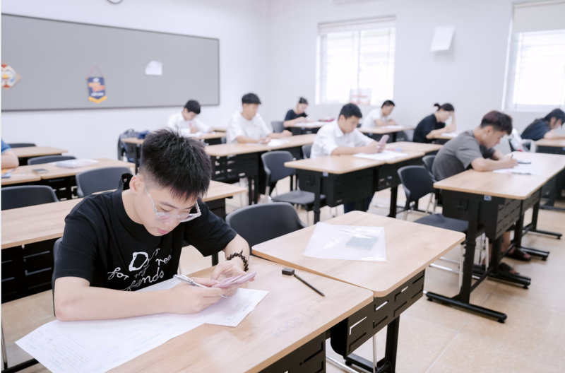 Xử lý dứt điểm các vấn đề tồn đọng tại trường cũ là điều kiện cần để chuyển trường thành công