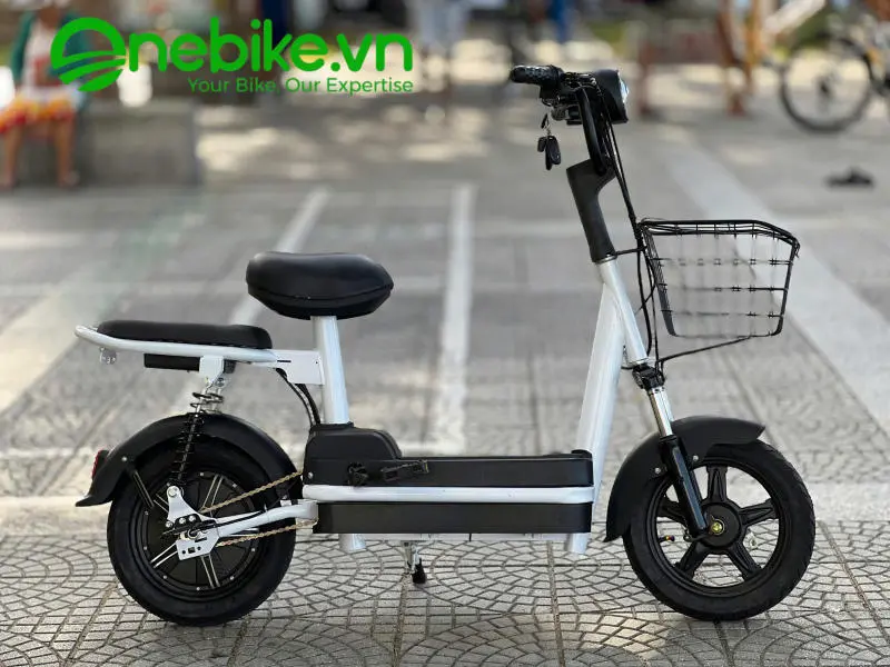 Xe điện giá rẻ cho học sinh One Eco với thiết kế tối giản