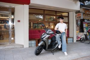 Xe máy điện dành cho học sinh nam cấp 3 OSAKAR VIERA với thiết kế trẻ trung, năng động