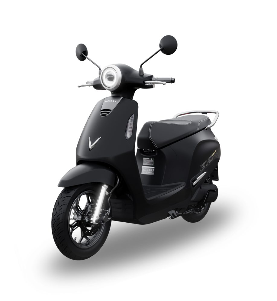 Xe máy điện đen nhám Evo Grand sang trọng