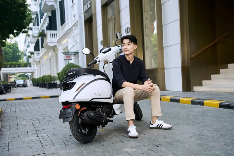 Xe máy 50cc tay ga Osakar Nispa Viva P sở hữu kiểu dáng Vespa thanh lịch, phù hợp với mọi đối tượng