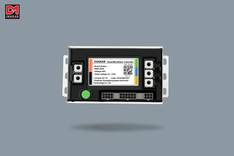 Cấu tạo IC xe máy gồm nhiều linh kiện điện tử điều khiển hệ thống đánh lửa