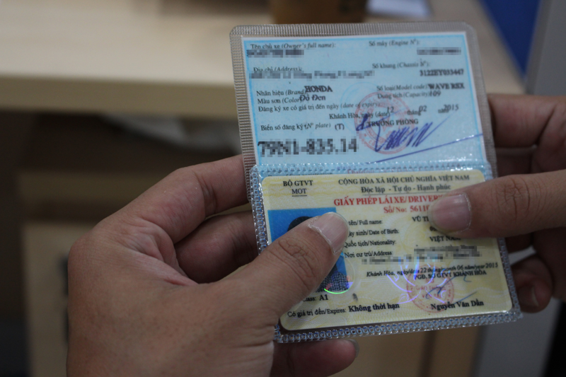 Người mua cần chuẩn bị đủ các loại giấy tờ để thực hiện chuyển quyền sở hữu